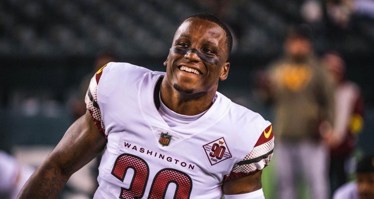 NFL Safety, Jeremy Reaves, Overcomes Adversity to Live His Dream